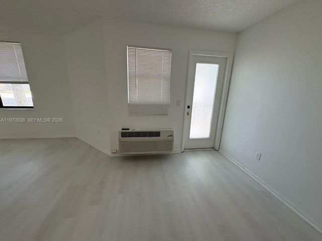 4481 W Mcnab Rd 29, Pompano Beach, FL 33069