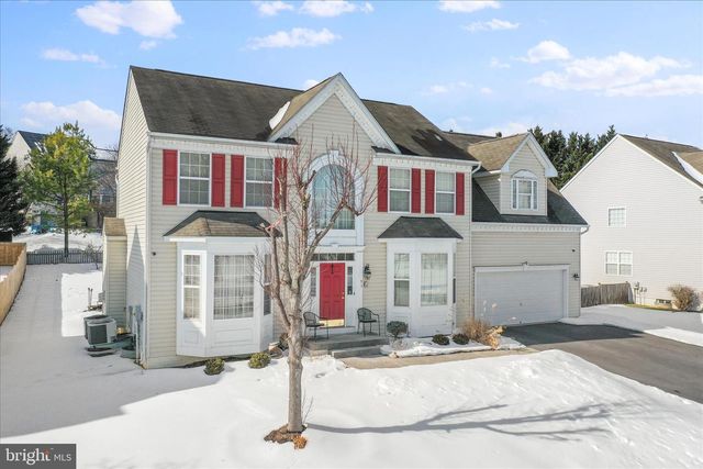 93 KIMBERWICKE DR S, Charles Town, WV 25414