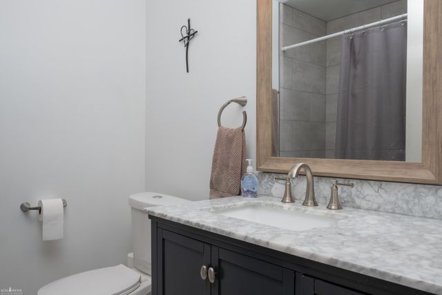 1532 Alta Vista Drive, Owosso, MI 48867