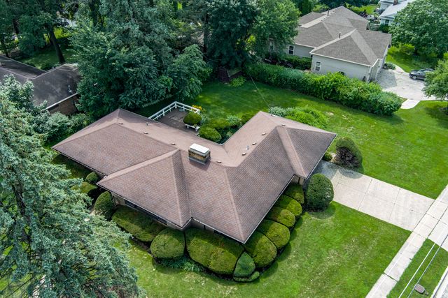 254 Wing Park Boulevard, Elgin, IL 60123