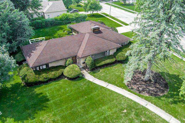 254 Wing Park Boulevard, Elgin, IL 60123