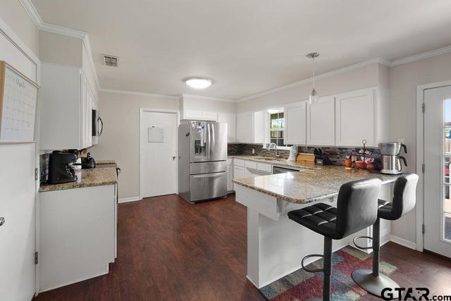 108 Robinwood, Whitehouse, TX 75791