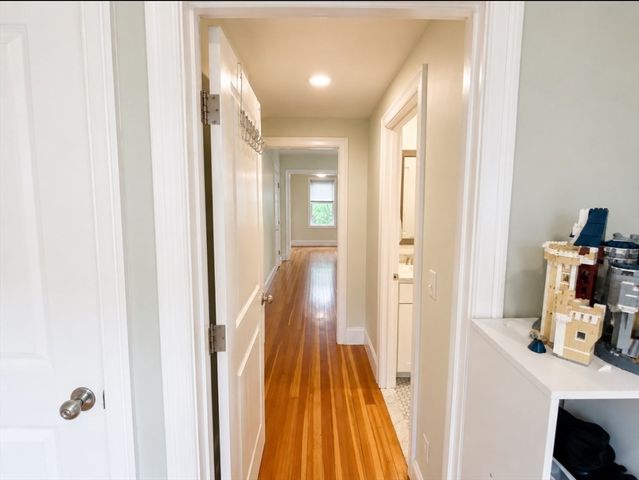 94 Josephine Ave. 2, Somerville, MA 02144