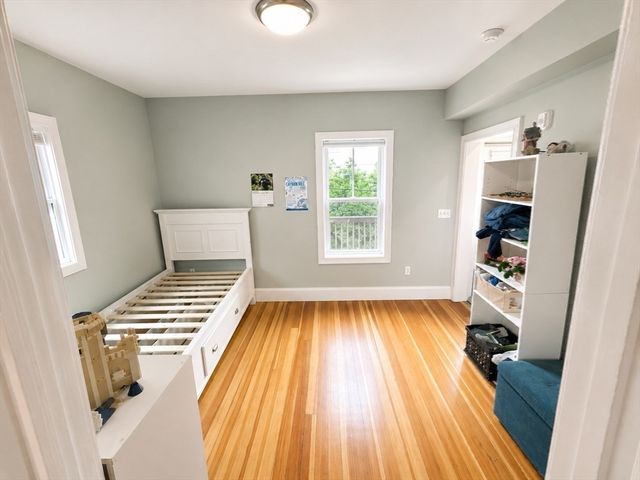94 Josephine Ave. 2, Somerville, MA 02144