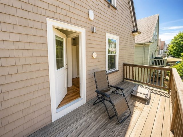 94 Josephine Ave. 2, Somerville, MA 02144