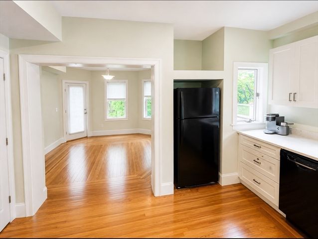 94 Josephine Ave. 2, Somerville, MA 02144