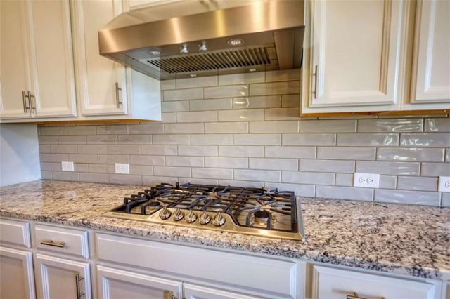 479 Glenmont Road, Grayson, GA 30017