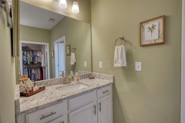 479 Glenmont Road, Grayson, GA 30017