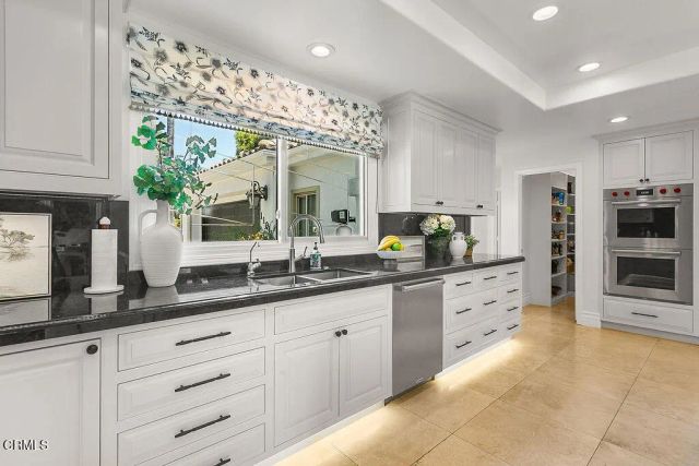 11016 Red Barn Road, Santa Rosa, CA 93012