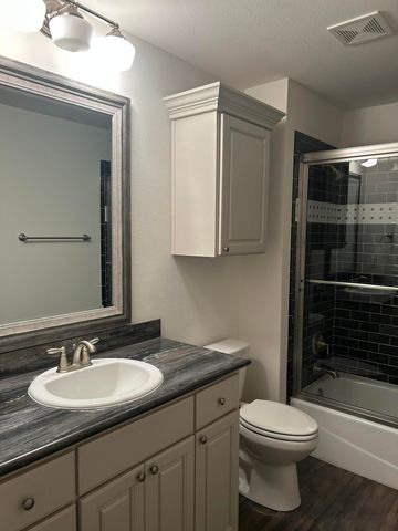 6908 70th Street, Lubbock, TX 79424