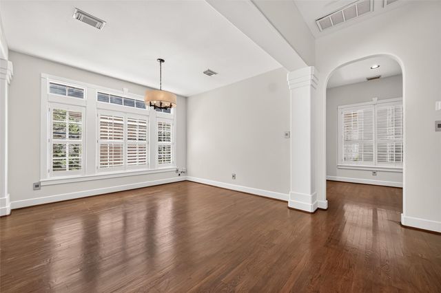 6308 Schuler Street, Houston, TX 77007