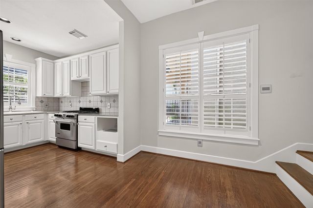 6308 Schuler Street, Houston, TX 77007