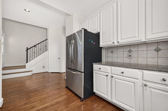 6308 Schuler Street, Houston, TX 77007