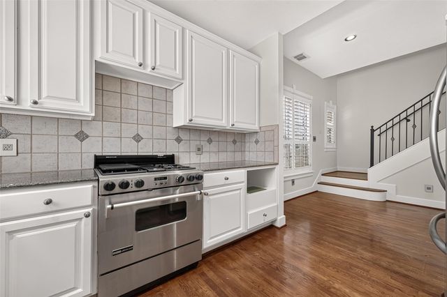 6308 Schuler Street, Houston, TX 77007
