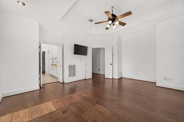6308 Schuler Street, Houston, TX 77007