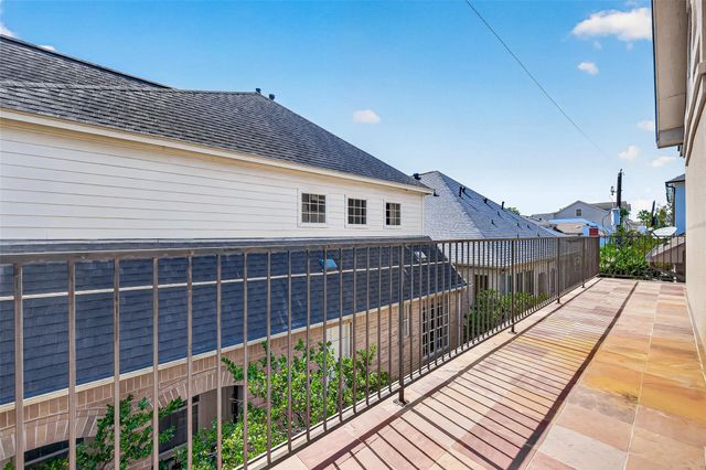 6308 Schuler Street, Houston, TX 77007