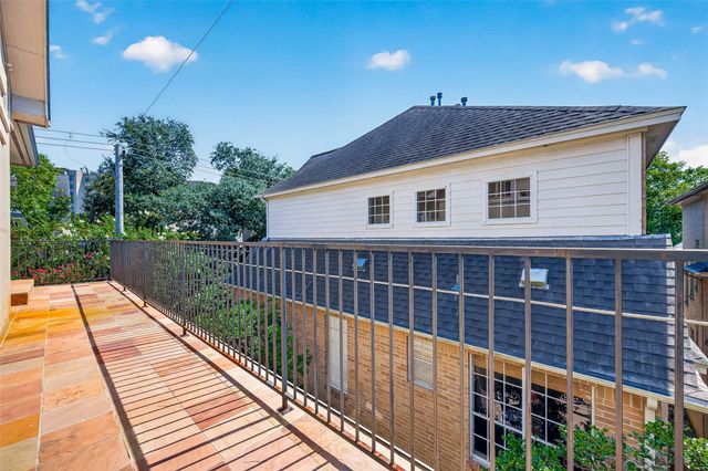 6308 Schuler Street, Houston, TX 77007