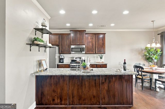 45 Oakley Way, Dallas, GA 30132