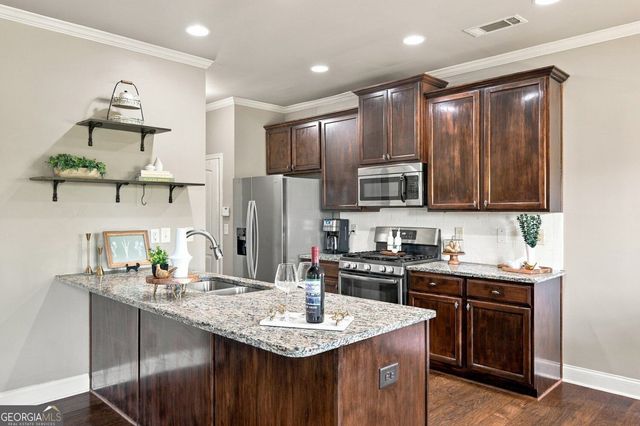 45 Oakley Way, Dallas, GA 30132