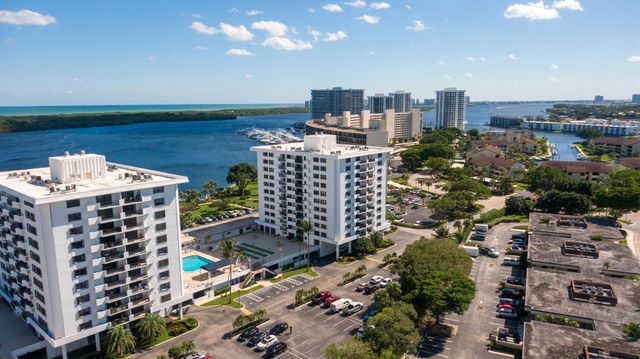 1208 Marine Way 607, North Palm Beach, FL 33408