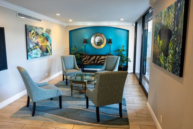 1208 Marine Way 607, North Palm Beach, FL 33408