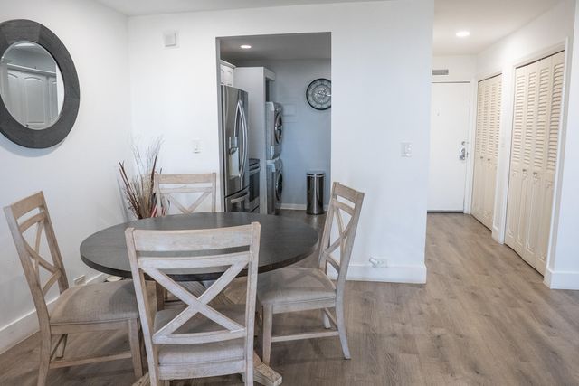 1208 Marine Way 607, North Palm Beach, FL 33408