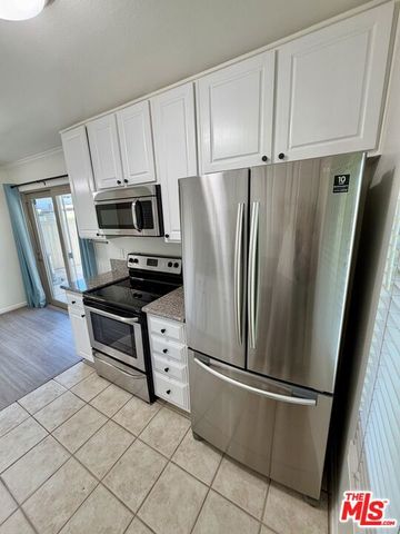 1676 Orinda Court, Thousand Oaks, CA 91362