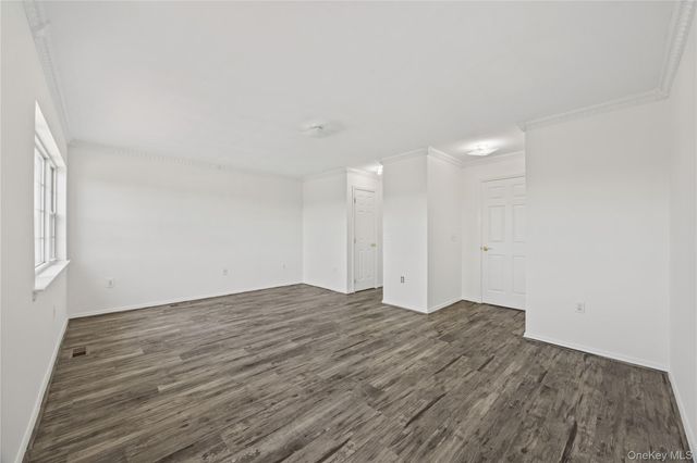 102 Surf Drive, Bronx, NY 10473