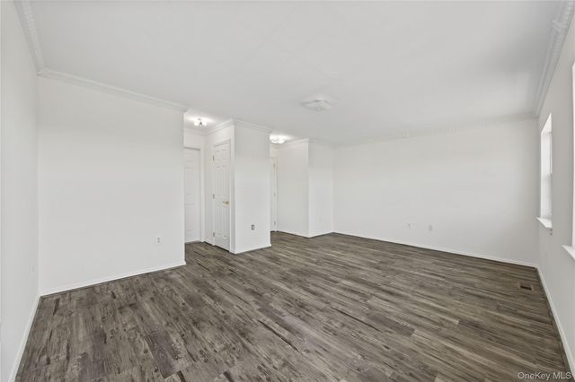 102 Surf Drive, Bronx, NY 10473