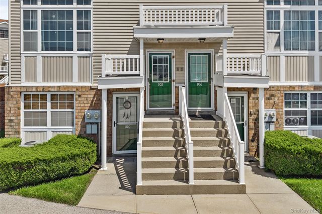 102 Surf Drive, Bronx, NY 10473