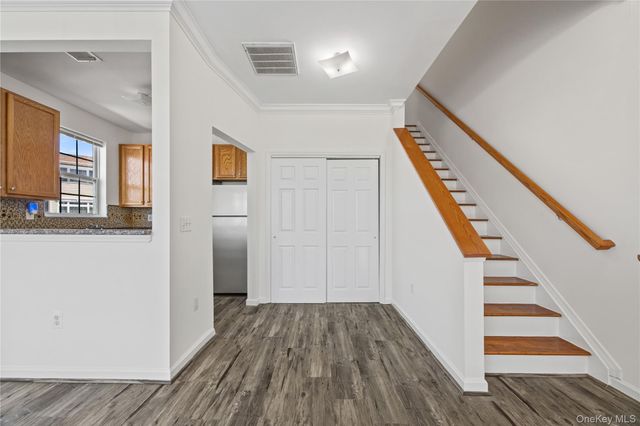 102 Surf Drive, Bronx, NY 10473