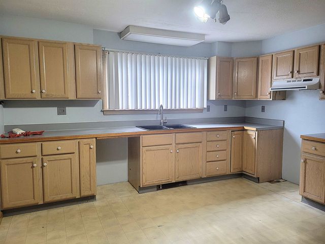 185 Park Street, Berlin, NH 03570