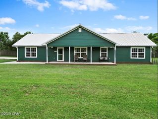 21382 NW Paradise Lane, Altha, FL 32421