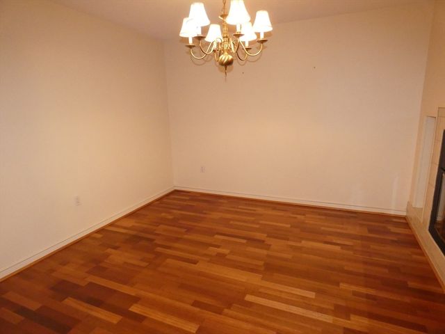 380 Place Lane 380, Woburn, MA 01801