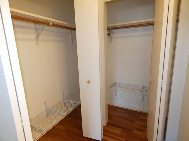 380 Place Lane 380, Woburn, MA 01801