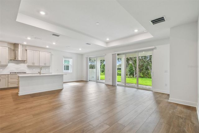 9681 CRYSTAL ISLES CIRCLE, Sarasota, FL 34241