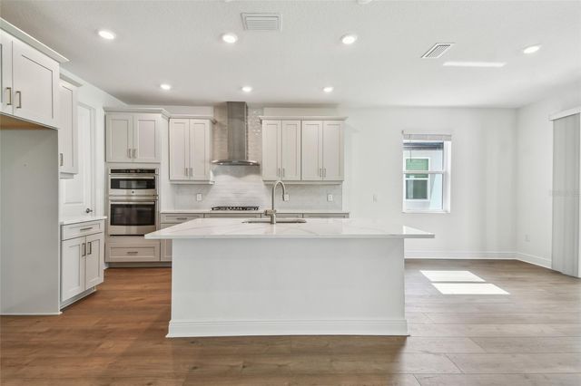 9681 CRYSTAL ISLES CIRCLE, Sarasota, FL 34241