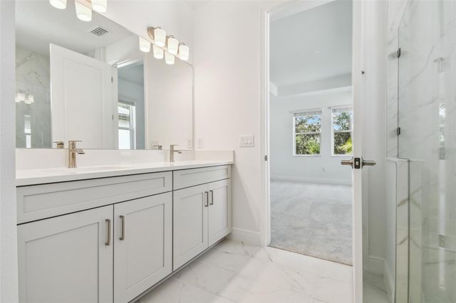 9681 CRYSTAL ISLES CIRCLE, Sarasota, FL 34241