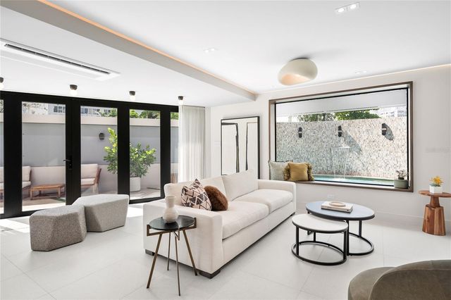 1 ALMENDARES, San Juan, PR 00907