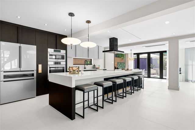 1 ALMENDARES, San Juan, PR 00907