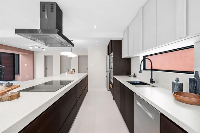 1 ALMENDARES, San Juan, PR 00907