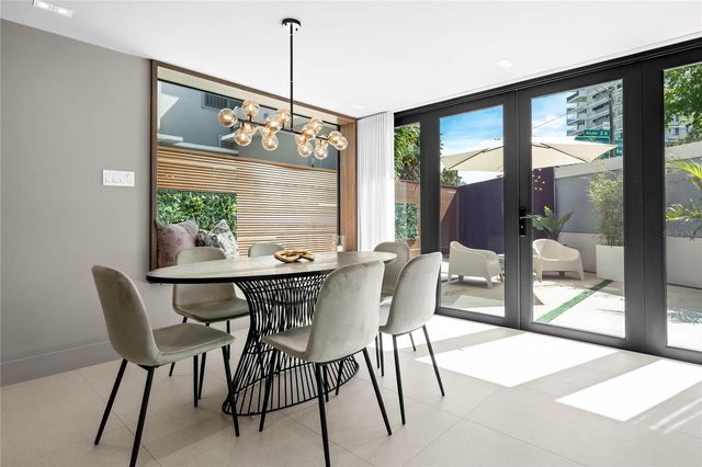 1 ALMENDARES, San Juan, PR 00907