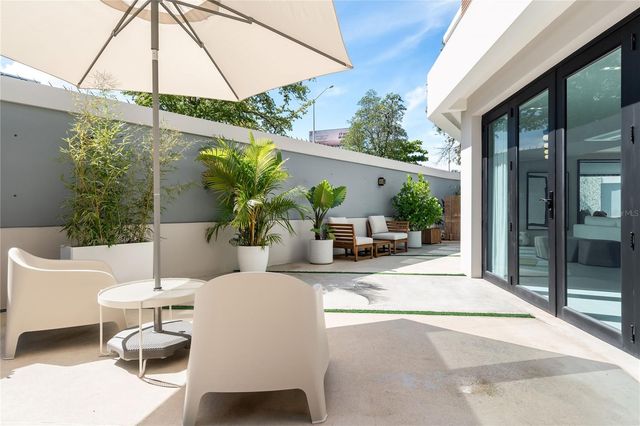 1 ALMENDARES, San Juan, PR 00907