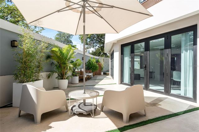 1 ALMENDARES, San Juan, PR 00907