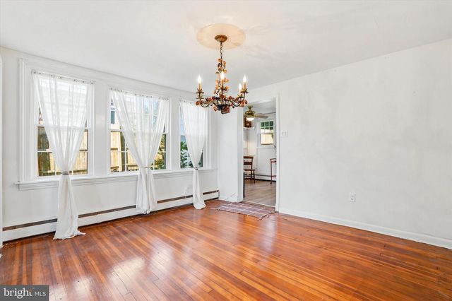7015 RIVERVIEW AVE, Bristol, PA 19007