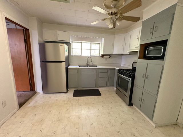 511 California Hollow Road, North Fayette, PA 15126
