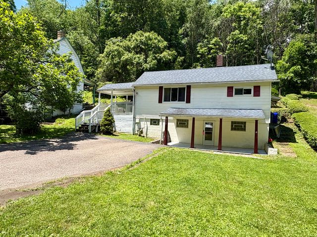 511 California Hollow Road, North Fayette, PA 15126
