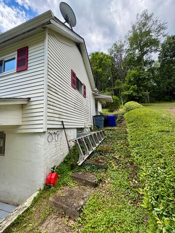 511 California Hollow Road, North Fayette, PA 15126