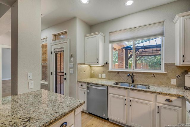 551 Roamer, San Antonio, TX 78245