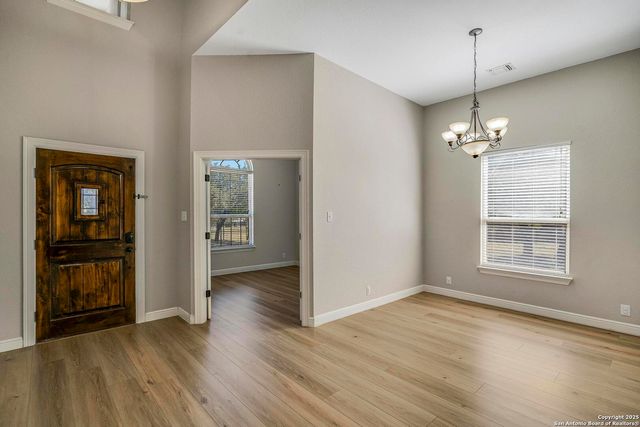 551 Roamer, San Antonio, TX 78245